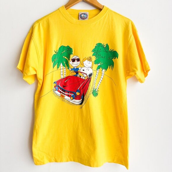 Vintage Peanuts Snoopy Bright Yellow T shirt L - Picture 1 of 5